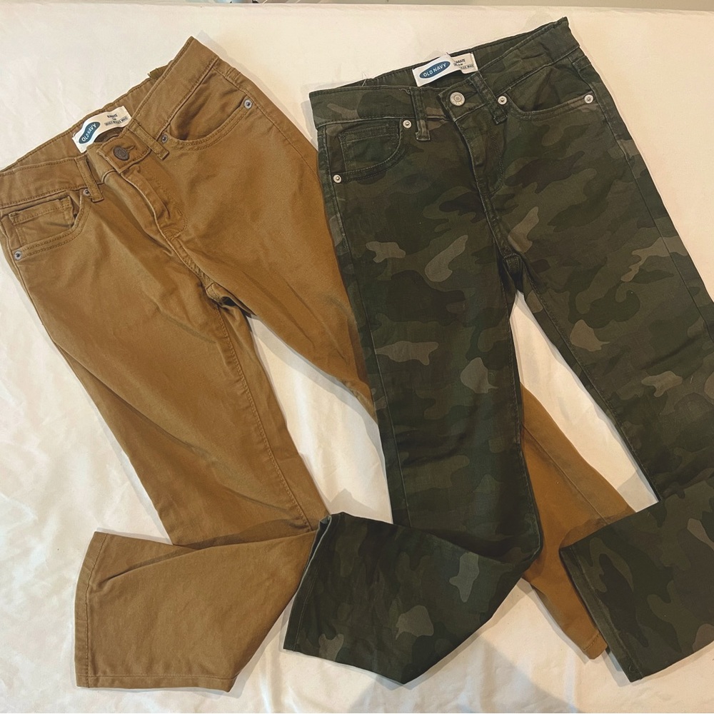 Old Navy Kids camouflage & khaki Karate pants, Boys Size 7